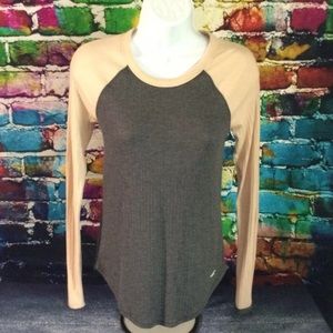 Hollister Must Have Collection Knit Top XS